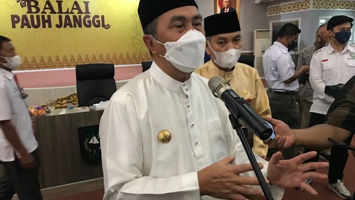 Pj Wako Pekanbaru Dapat Peringatan Penting dari Gubri Syamsuar