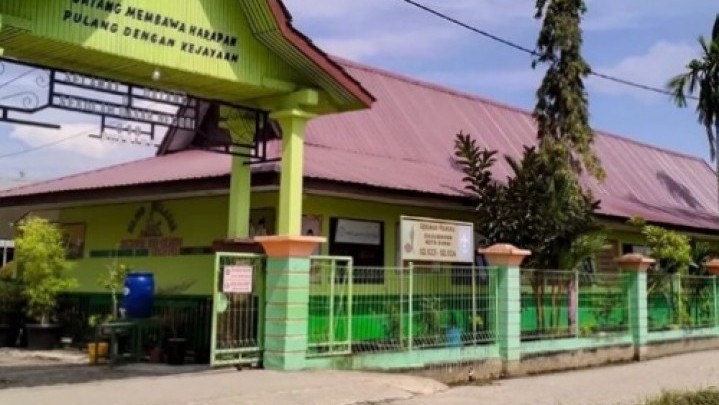 Penghargaan Sekolah Adiwiyata Nasional Berhasil Diraih SD Negeri 018 Purnama Dumai Penghargaan Sekolah Adiwiyata Nasional Berhasil Diraih SD Negeri 018 Purnama Dumai