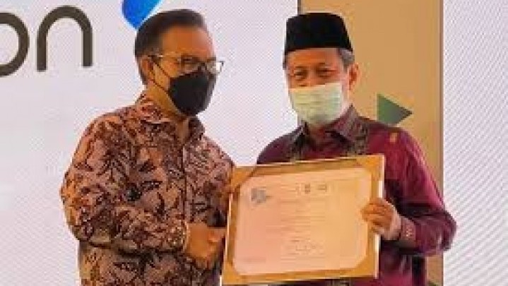 Pemprov Riau Terima Penghargaan Khusus dari BKKBN RI Pemprov Riau Terima Penghargaan Khusus dari BKKBN RI