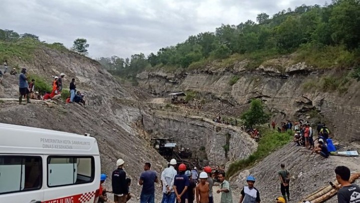 Ledakan Tambang Batu Bara di Sawahlunto, Basarnas: Korban Meninggal Dunia Mengalami Luka Bakar Ledakan Tambang Batu Bara di Sawahlunto, Basarnas: Korban Meninggal Dunia Mengalami Luka Bakar