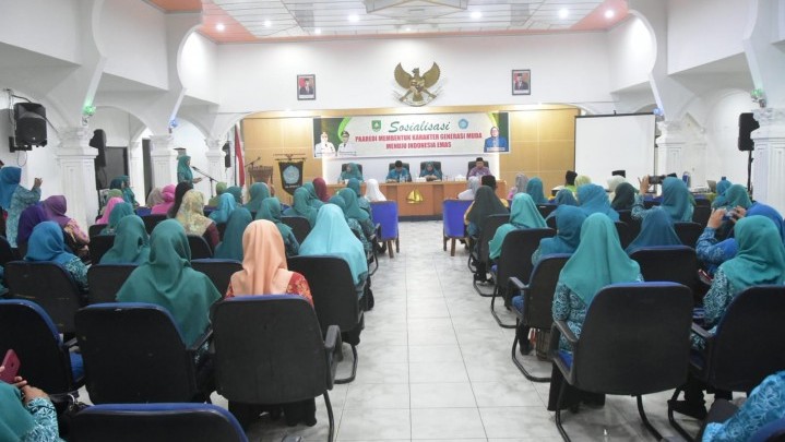 Pola Asuh Orang Tua Sebut Wabup Bengkalis Pengaruhi Perilaku Anak Gunakan Perangkat Digital Pola Asuh Orang Tua Sebut Wabup Bengkalis Pengaruhi Perilaku Anak Gunakan Perangkat Digital