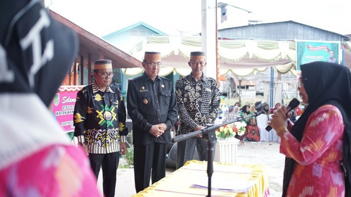 IWSS Diajak Bupati HM Wardan Dukung Program Pemerintah IWSS Diajak Bupati HM Wardan Dukung Program Pemerintah