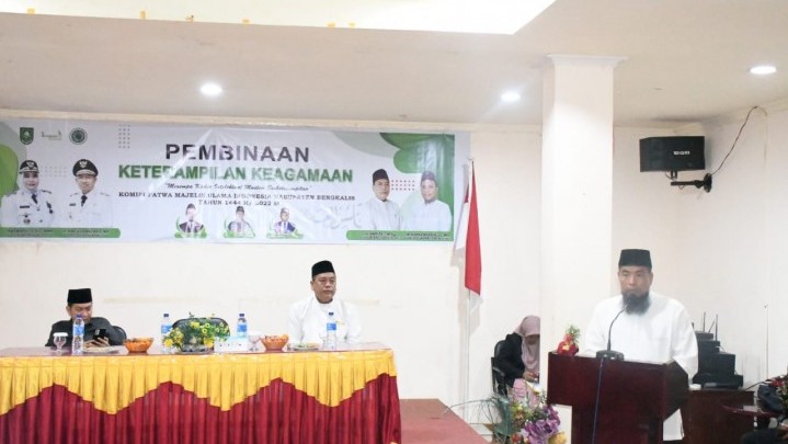 Pengurus MUI di Bengkalis Dibekali Keterampilan Berbahasa Arab Pengurus MUI di Bengkalis Dibekali Keterampilan Berbahasa Arab