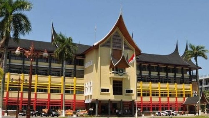 Tahun 2022 Hitungan Hari, APBD Sumbar Masih Bersisa Rp1,3 Triliun