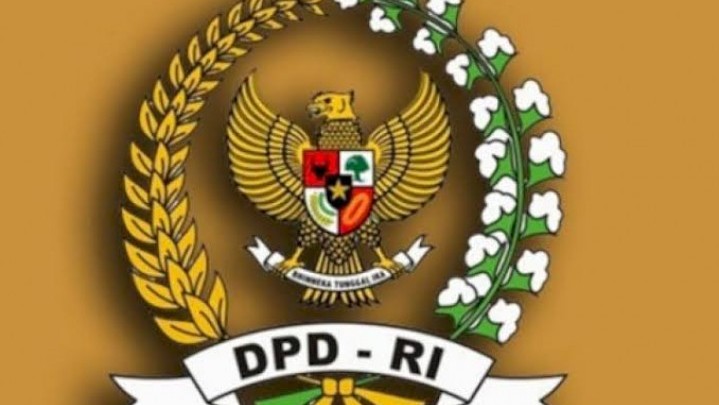 Puluhan Bacalon DPD RI dari Riau Serahkan Berkas Dukungan Puluhan Bacalon DPD RI dari Riau Serahkan Berkas Dukungan