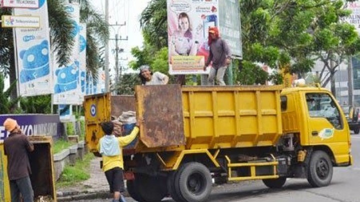 Tahun 2023 Tak Ada Penambahan, DLHK Pekanbaru Evaluasi Ribuan Petugas Kebersihan Tahun 2023 Tak Ada Penambahan, DLHK Pekanbaru Evaluasi Ribuan Petugas Kebersihan