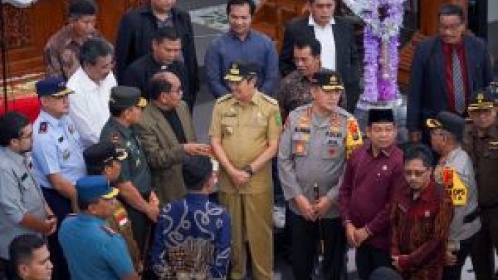 Pengamanan Nataru 2022 Ditinjau Gubri Syamsuar