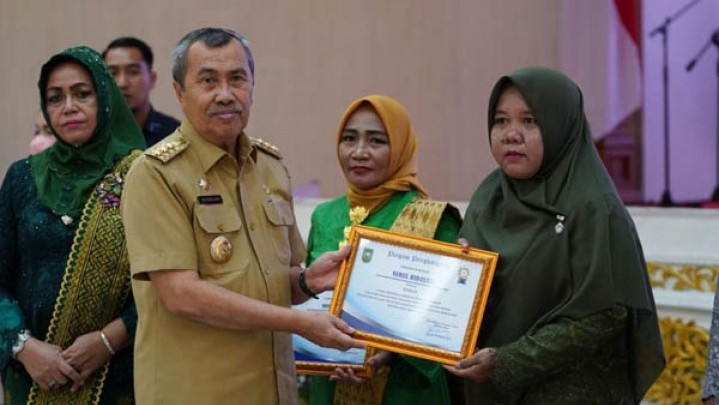 Perempuan Dumai Juara 1 Lomba Perempuan Berdaya Bidang Ekonomi, Ketua TP PKK Ikut Merasa Bangga
