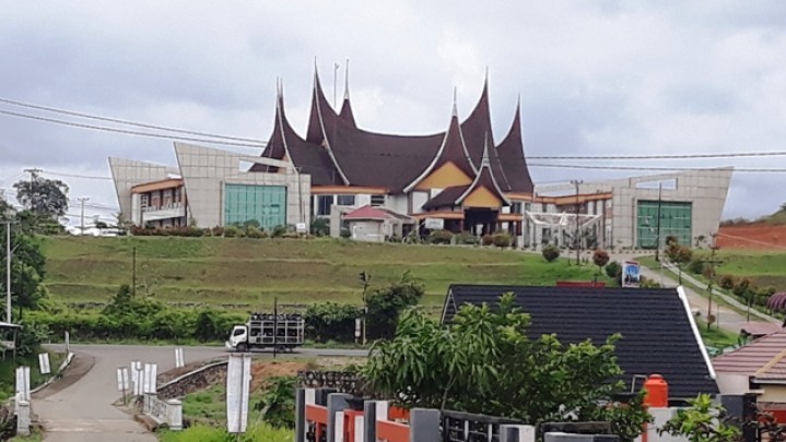 Tunjangan Perumahan DPRD Dharmasraya Diduga Ada Kelebihan Bayar Tunjangan Perumahan DPRD Dharmasraya Diduga Ada Kelebihan Bayar