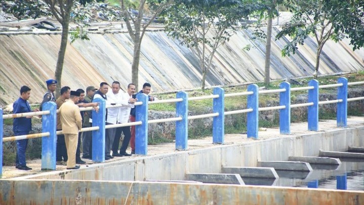 Sekdako Pekanbaru: TPA Muara Fajar Sudah Hampir Penuh Sekdako Pekanbaru: TPA Muara Fajar Sudah Hampir Penuh