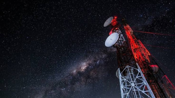 Di Sumbar, 23 Nagari dan Desa Masih Tak Bersinyal Di Sumbar, 23 Nagari dan Desa Masih Tak Bersinyal