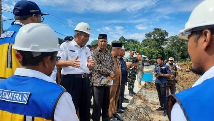 Revitalisasi Embung Danau Bokuok Kampar, Kementerian PUPR Akui Ada Kendala Revitalisasi Embung Danau Bokuok Kampar, Kementerian PUPR Akui Ada Kendala