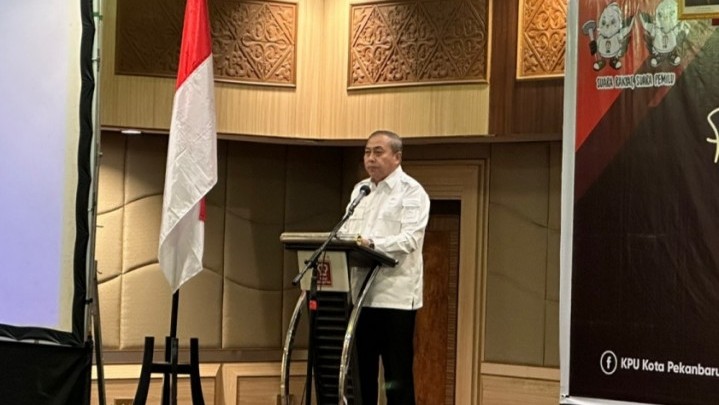 Pemko Pekanbaru Ingatkan PPK Jaga Netralitas Pemilu Pemko Pekanbaru Ingatkan PPK Jaga Netralitas Pemilu