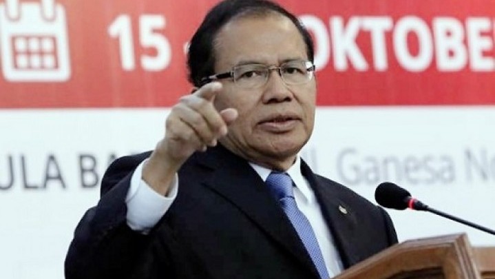 Rizal Ramli: Mantan Ketua MK Kok Melemahkan Putusan MK Rizal Ramli: Mantan Ketua MK Kok Melemahkan Putusan MK