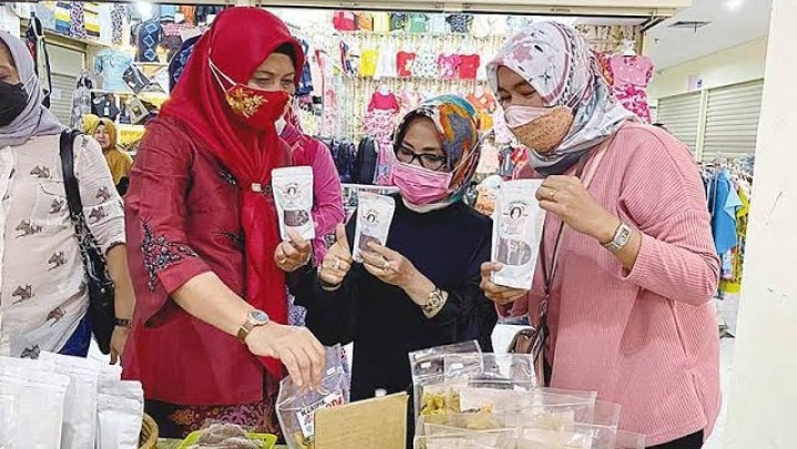 Pelaku UMKM di Pekanbaru Dapat Subdisi Bunga Pinjaman