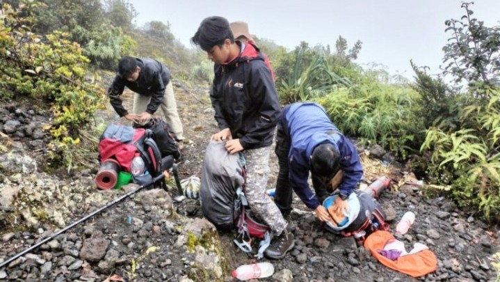 Puluhan Pendaki Gunung Marapi Sebagian Sudah Turun Pasca Erupsi