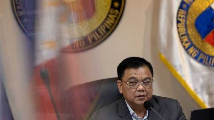 Menhan Mundur Usai Presiden Copot Panglima Militer