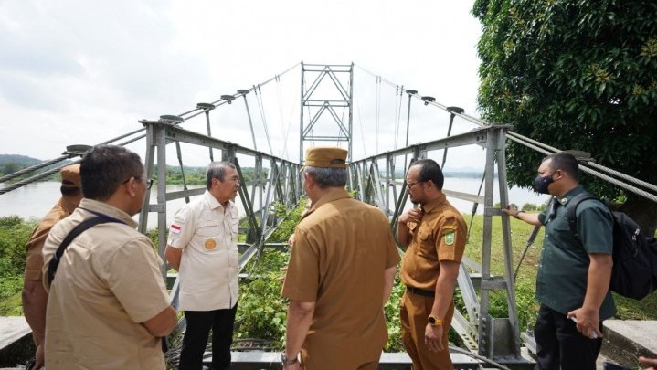 Pemprov Riau Bangun Empat Jembatan Gantung di Kampar Tahun 2023 Pemprov Riau Bangun Empat Jembatan Gantung di Kampar Tahun 2023