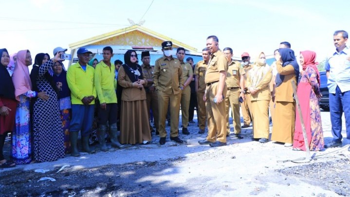 PUPR Pekanbaru Diingatkan Pj Walikota Buat Target Perbaikan Jalan PUPR Pekanbaru Diingatkan Pj Walikota Buat Target Perbaikan Jalan