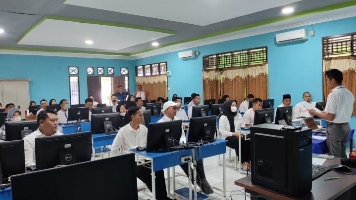 Calon Anggota PPS Kampar Ikuti Ujian CAT