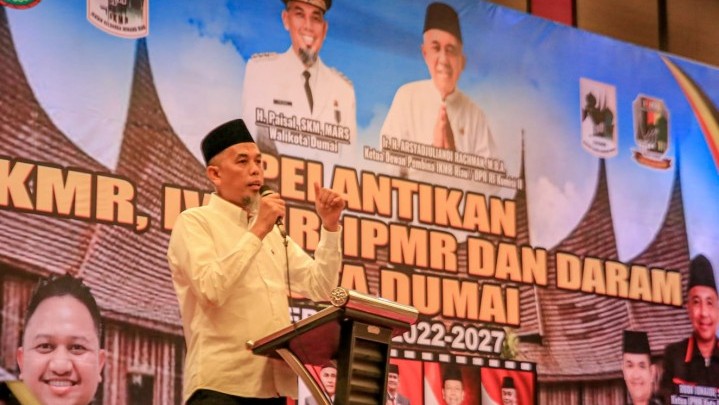 Wako Paisal Minta Bersama Bangun Kota Dumai di Pelantikan Pengurus IKMR Wako Paisal Minta Bersama Bangun Kota Dumai di Pelantikan Pengurus IKMR