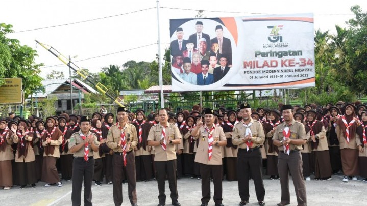Wabup Bengkalis Dorong Anggota Pramuka Menempa Keterampilan Wabup Bengkalis Dorong Anggota Pramuka Menempa Keterampilan