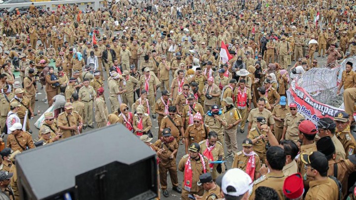 Perpanjangan Jabatan Kades Bisa jadi Alat Transaksi Politik Pilpres 2024 Perpanjangan Jabatan Kades Bisa jadi Alat Transaksi Politik Pilpres 2024