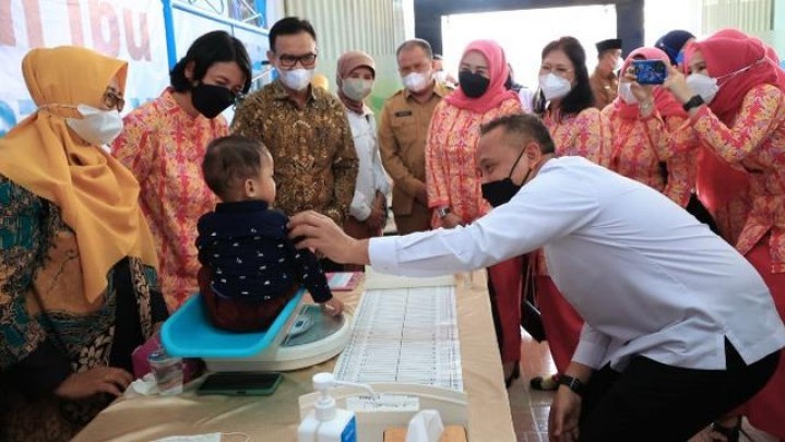 Angka Stunting di Riau Turun, Puskesmas Diapresiasi Kadiskes Angka Stunting di Riau Turun, Puskesmas Diapresiasi Kadiskes