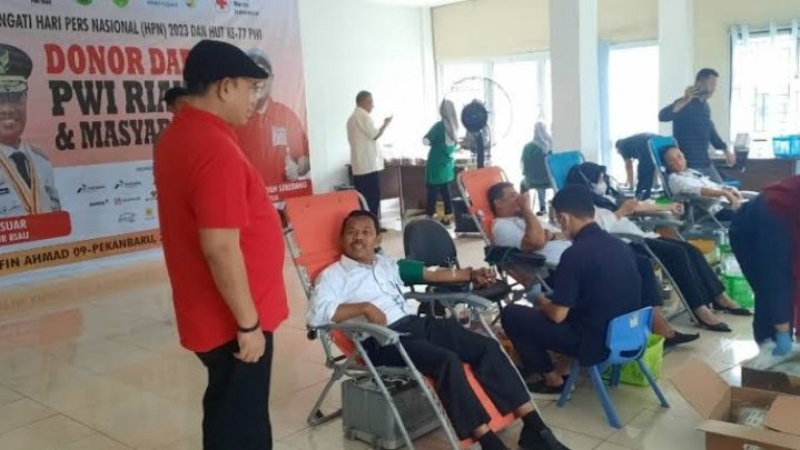 117 Kantong Darah Berhasil Dikumpulkan PWI Riau di Acara Bakti Sosial