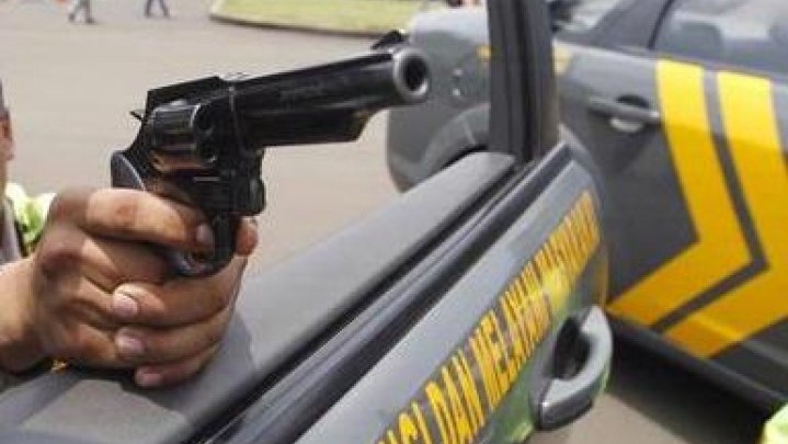 Melakukan Perlawanan, Polisi Tembak Bandit Residivis di Batam