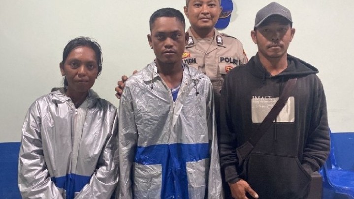 Ditpolairud Polda Kepri Pulangkan Tiga Nelayan Ditangkap Malaysia Ditpolairud Polda Kepri Pulangkan Tiga Nelayan Ditangkap Malaysia