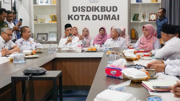 Disdik Sebut Program Siswa Beradab Mulai Aktif di Kota Dumai Disdik Sebut Program Siswa Beradab Mulai Aktif di Kota Dumai