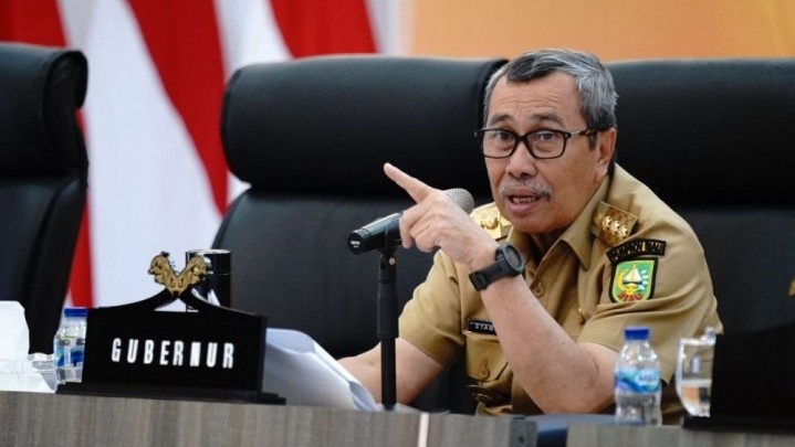 Gubri Syamsuar Tanggapi Kebijakan Pengurangan Bandara Rute Internasional Gubri Syamsuar Tanggapi Kebijakan Pengurangan Bandara Rute Internasional