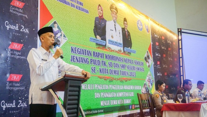 Semua Kepsek Dikumpulkan Disdik Dumai, Ini Keinginan Wako Paisal Semua Kepsek Dikumpulkan Disdik Dumai, Ini Keinginan Wako Paisal