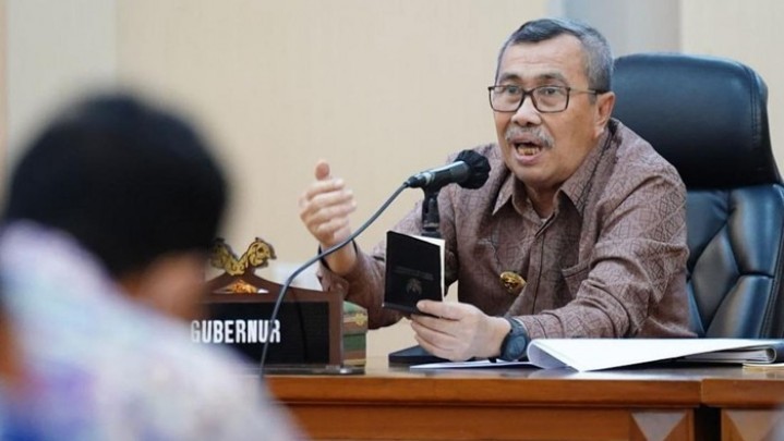 Keselamatan dan Kesehatan Kerja Ditegaskan Gubri Syamsuar Harus Jadi Perhatian Utama Perusahaan Keselamatan dan Kesehatan Kerja Ditegaskan Gubri Syamsuar Harus Jadi Perhatian Utama Perusahaan