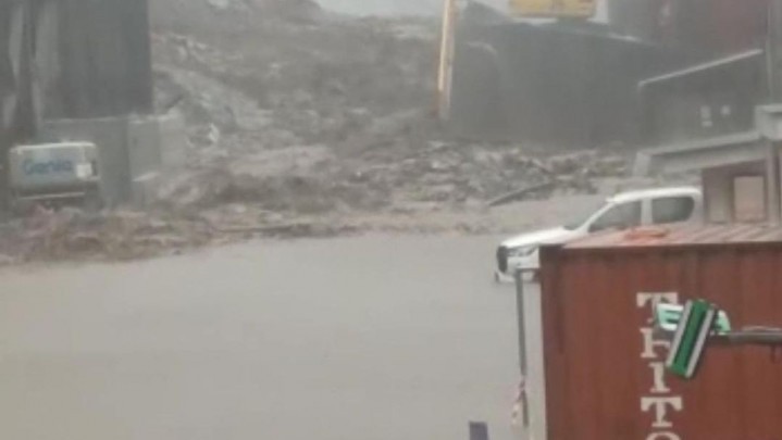 Banjir dan Longsor Pertambangan di Freeport