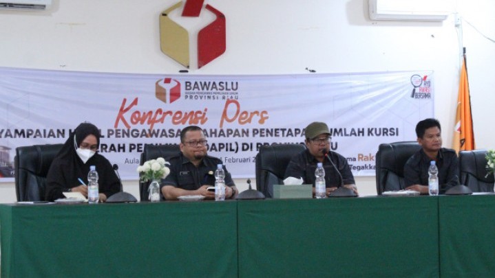 Bawaslu Riau Minta Partisipasi Masyarakat dalam Pengawasan Coklit Data Bawaslu Riau Minta Partisipasi Masyarakat dalam Pengawasan Coklit Data