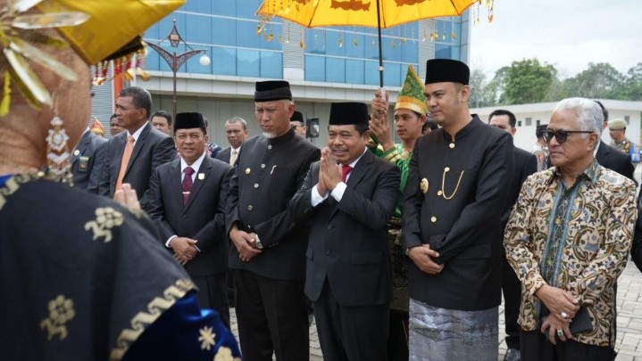 Capaian Pembangunan Sijunjung Dapat Pujian Gubernur Sumbar