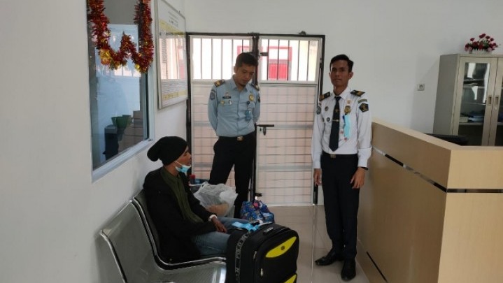 WN Malaysia Dideportasi Kanim Dumai, Ini Penyebabnya WN Malaysia Dideportasi Kanim Dumai, Ini Penyebabnya