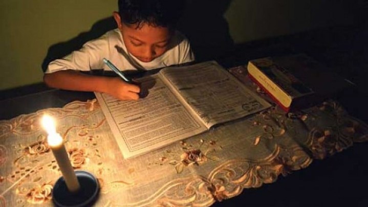 Hanya 31 Desa di Karimun yang Menikmati Listrik 24 Jam