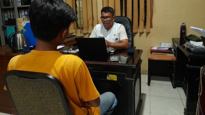 Pemko Padang Bakal Bina Pelaku Pungli di Jembatan Siti Nurbaya Pemko Padang Bakal Bina Pelaku Pungli di Jembatan Siti Nurbaya