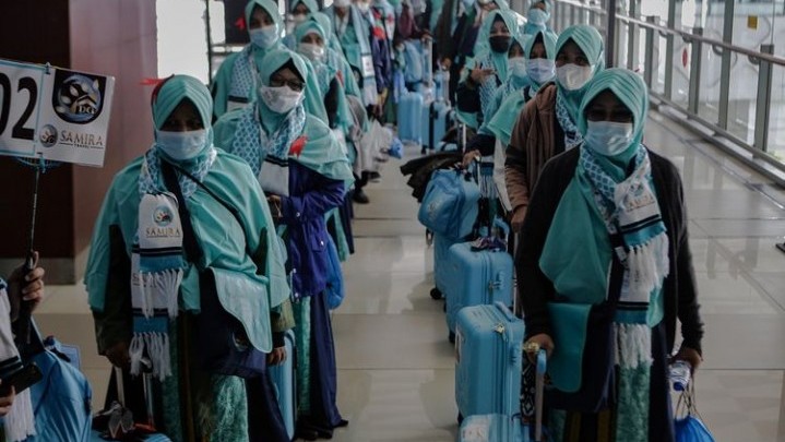 Urus Paspor Umrah, Imigrasi Cabut Syarat Rekomendasi Kemenag Urus Paspor Umrah, Imigrasi Cabut Syarat Rekomendasi Kemenag