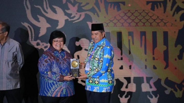 Pemkab Siak Menerima Penghargaan Adipura untuk Kelima Kalinya