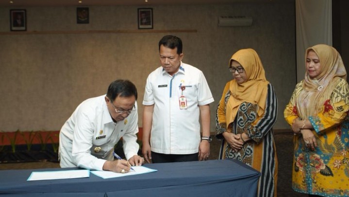 Bulan Mei Mendatang Bupati HM Wardan Targetkan Inhil Sudah UHC Bulan Mei Mendatang Bupati HM Wardan Targetkan Inhil Sudah UHC