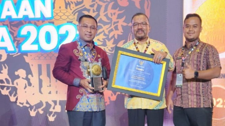 Penghargaan Adipura Kategori Kota Kecil Diterima Pemkab Rohil