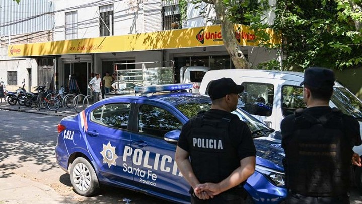 Supermarket Keluarga Lionel Messi Diserang Supermarket Keluarga Lionel Messi Diserang