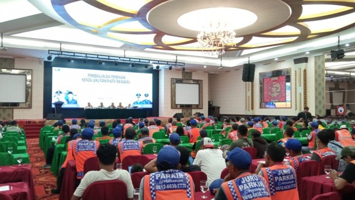 Ratusan Jukir di Pekanbaru Diberi Pembinaan Khusus