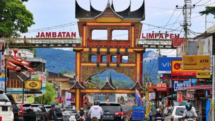 Di Sumbar, Ini 5 Daerah Paling Banyak Dikunjungi Wisatawan