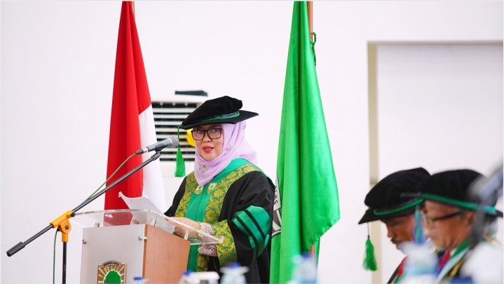 Prof Aisyah Jadi Spesialis Kedokteran Nuklir Pertama di Sumatera Prof Aisyah Jadi Spesialis Kedokteran Nuklir Pertama di Sumatera