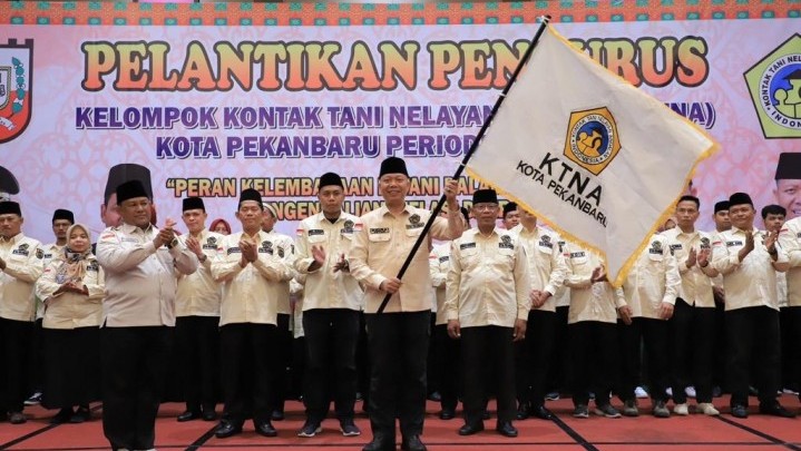 KTNA Pekanbaru Kini Miliki Kepengurusan Baru, Dipimpin Indra Pomi KTNA Pekanbaru Kini Miliki Kepengurusan Baru, Dipimpin Indra Pomi